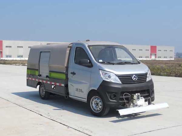 江特牌JDF5020TYHS5型路面養(yǎng)護(hù)車(chē)